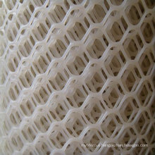 White Plastic Mesh or Netting